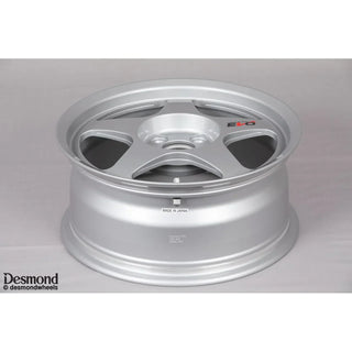 Desmond REGAMASTER / Gloss Silver | 16x8 | 4x100 | +35mm Offset
