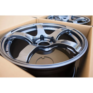 Advan TC4 / Racing Gunmetallic & Ring | 18x9.5 | 5x114.3 | +35mm Offset