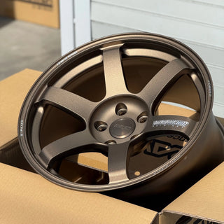 Volk Racing TE37 SAGA S-PLUS / Bronze | 18x9.5 | 5x114.3 | +22mm Offset