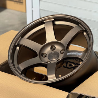 Volk Racing TE37 SAGA S-PLUS / Bronze | 18x10 | 5x114.3 | +35mm Offset