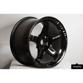 Nismo LMGT4 / Gloss Black | 18x9.5 | 18x10.5 | 5x114.3 | +12mm | +15mm Offset