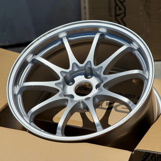 Volk Racing CE28N-PLUS / Diamond Silver | 18x9.5 | 5x114.3 | +38mm Offset