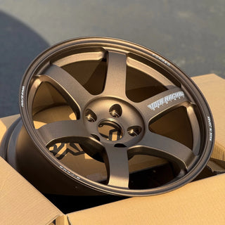 Volk Racing TE37 SAGA S-PLUS / Bronze | 17x9 | 5x114.3 | +22mm Offset