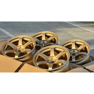 Volk Racing TE37 SAGA S-PLUS / Gold | 18x9.5 | 5x114.3 | +22mm Offset