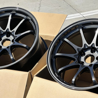 Volk Racing CE28N-PLUS / Diamond Dark Gunmetal | 18x10.5 | 5x114.3 | +15mm Offset