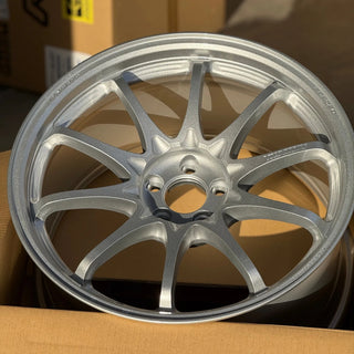 Volk Racing CE28N-PLUS / Diamond Silver | 18x9.5 | 5x100 | +41mm Offset