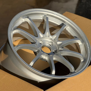 Volk Racing CE28N-PLUS / Diamond Silver | 18x9.5 | 5x100 | +41mm Offset