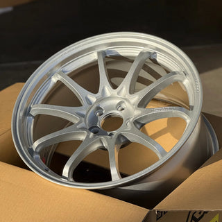 Volk Racing CE28N-PLUS / Diamond Silver | 18x9.5 | 5x100 | +41mm Offset