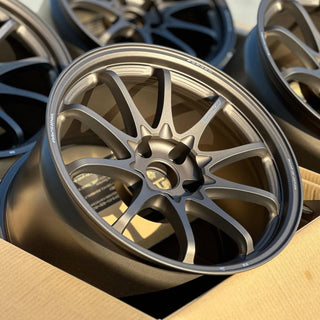 Volk Racing CE28N-PLUS / Blast Bronze | 18x10.5 | 5x112 | +34mm Offset