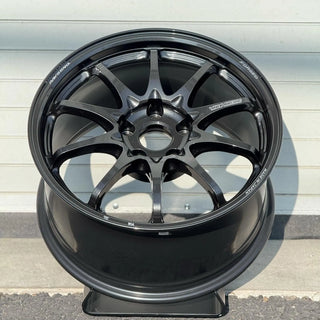 Volk Racing CE28N-PLUS / Diamond Dark Gunmetal | 17x9 | 5x114.3 | +45mm Offset