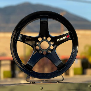 Nismo LMGT4 / Black | 18x10.5 | 5x114.3 | +15mm Offset