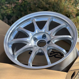 Volk Racing CE28N-PLUS / Diamond Silver | 17x9.5 | 5x100 | +45mm Offset