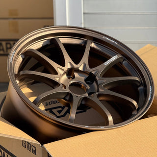 Volk Racing CE28N-PLUS / Bronze | 18x9.5 | 5x114.3 | +38mm Offset