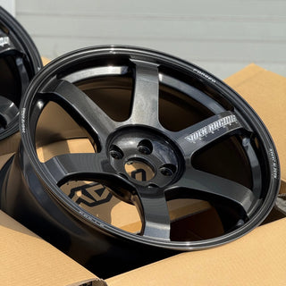 Volk Racing TE37 SAGA S-PLUS / Diamond Dark Gunmetal | 19x9.5 | 19x11 | 5x112 | +25mm | +35mm Offset