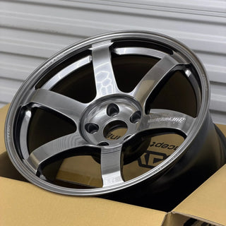 Volk Racing TE37 SAGA S-PLUS / Shining Light Metal | 18x10.5 | 5x114.3 | +15mm Offset