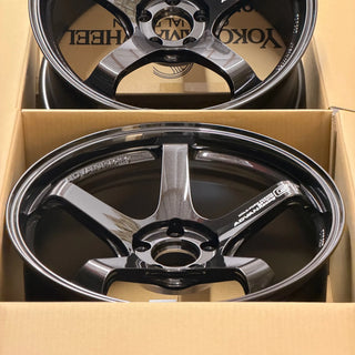 Advan GT / Racing Titanium Black | 19x9.5 | 19x11 | 5x112 | +25mm | +35mm Offset