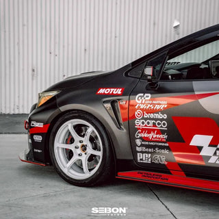 Seibon OE-Style Dry Carbon Fenders: Toyota GR Corolla 2023