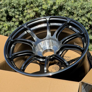 Advan RZII / Hyper Platinum Black & Diamond Cut | 18x9.5 | 5x114.3 | +25mm Offset